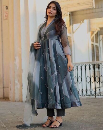 Beautiful Heavy Organza Digital Print Work Anarkali Suit With Dupatta