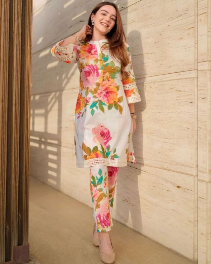Casual Cream Crape Silk Floral Print Pant With Suit
