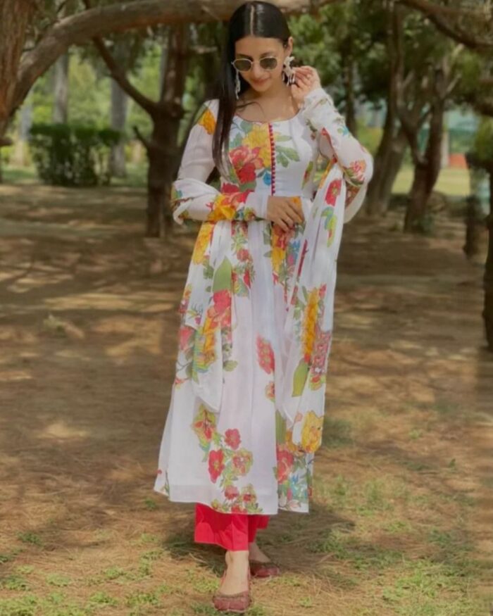 Casual White Georgette Silk Digital Flower Printed Gown With Dupatta